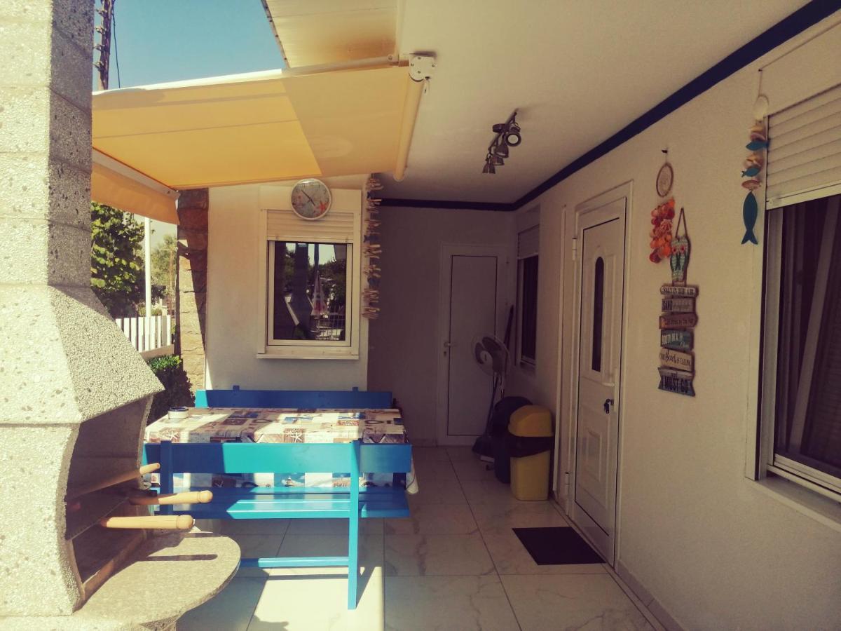 Villa Blue House Nea Kallikrateia Kültér fotó